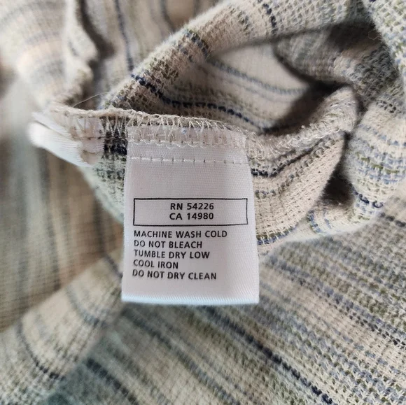 Royal Robbins Men's Striped Button-Down Shirt - Cream and Blue - Textured - Picture 6 of 9